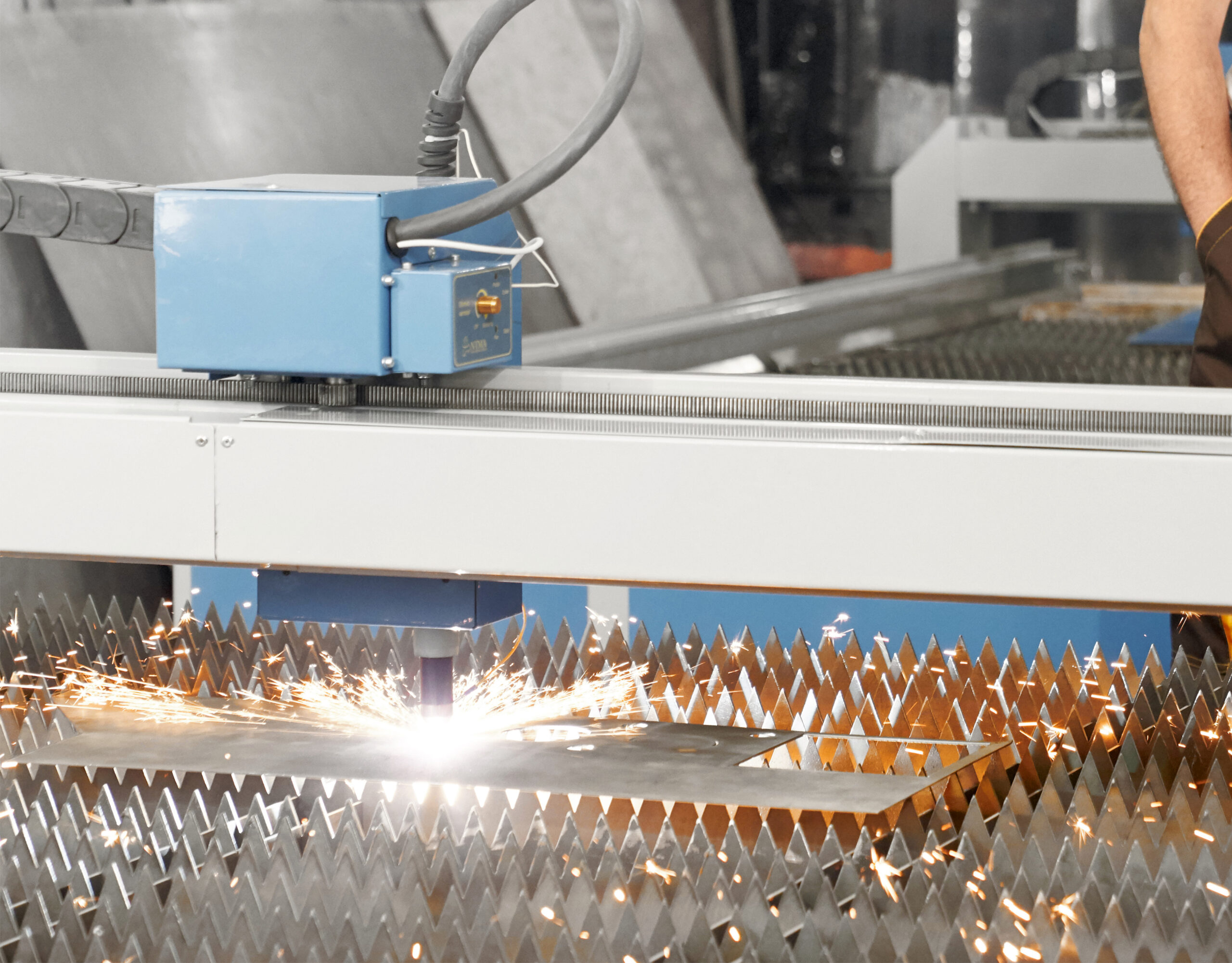 Precision coordination for laser cutting custom fabrication Edgewater with organized documentation and project-ready components