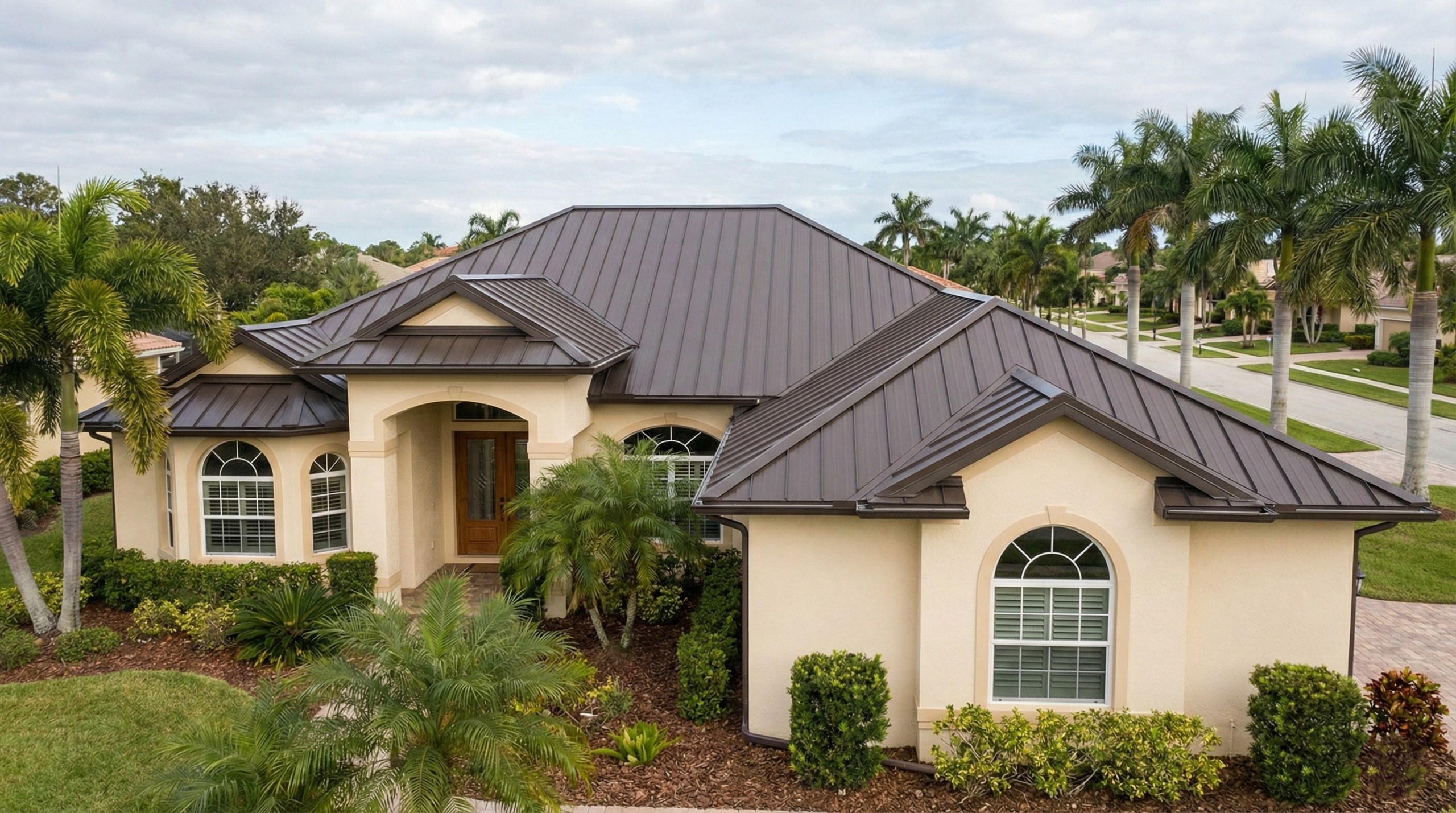 Roof Installation Cost Estimate planning for homeowners in Miami
